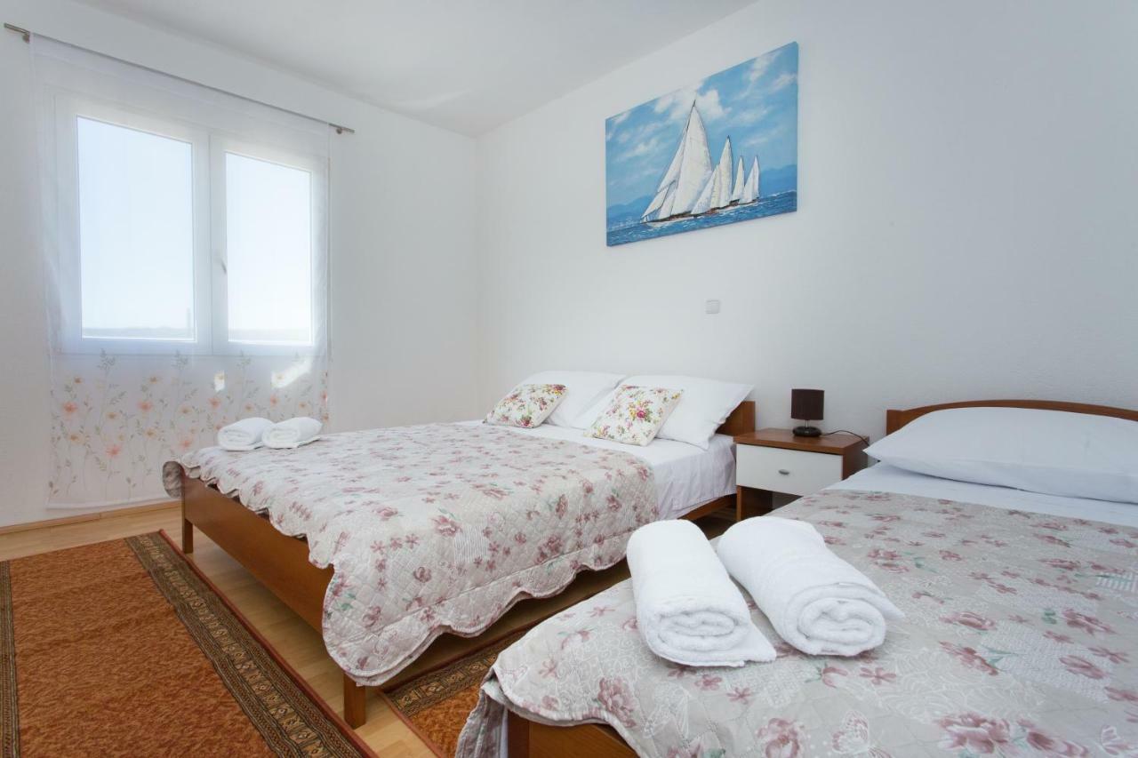 Apartament Apartman Paula 1 Vinišće Zewnętrze zdjęcie