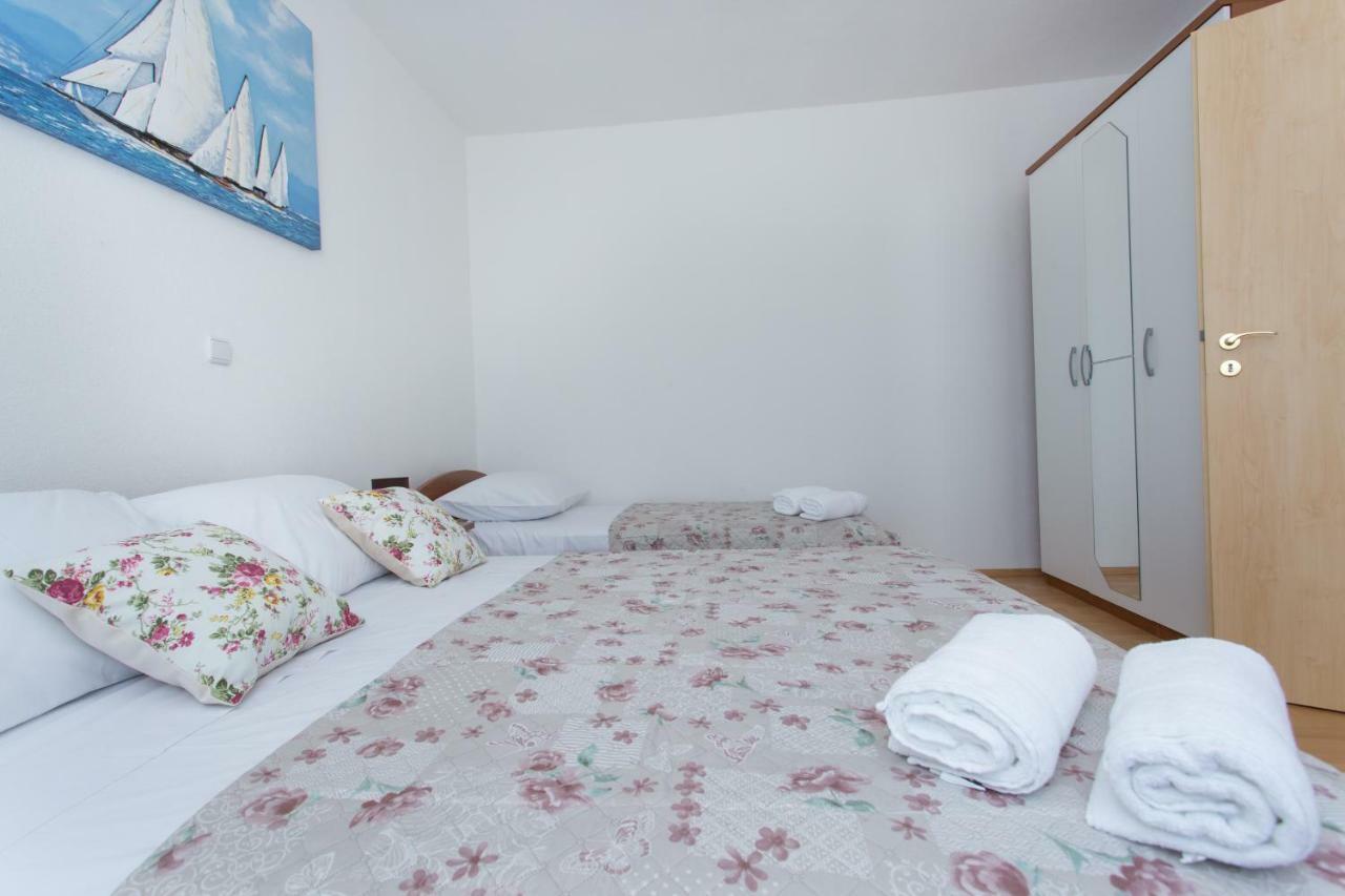 Apartament Apartman Paula 1 Vinišće Zewnętrze zdjęcie